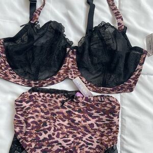 Black and purple camo pattern bra and panty set BNWT Sz 38DD from Adore Me